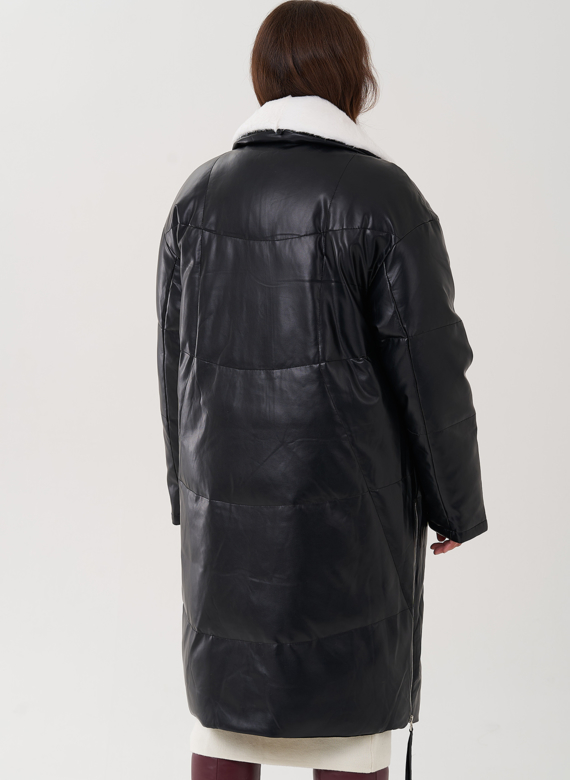 Пуховик женский из эко кожи с английским воротником