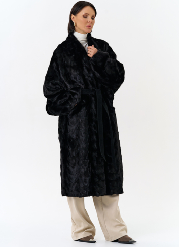 Шуба из меха норки с поясом