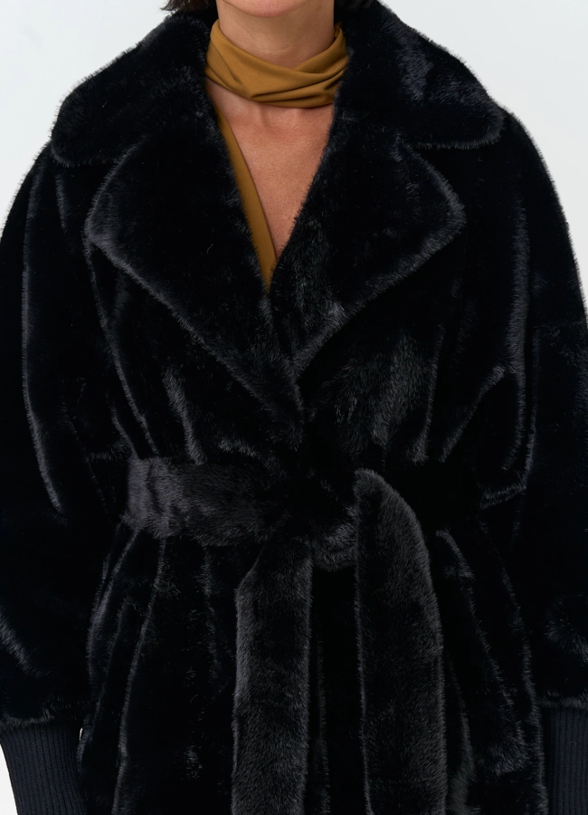 Женское пальто из эко меха модель № 33872 универмаг малина