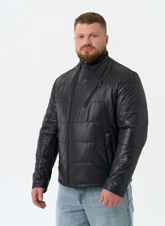 Мужская куртка черного цвета