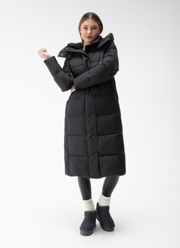 Женский пуховик с капюшоном 