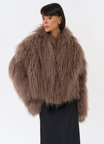 Короткая шуба из ламы