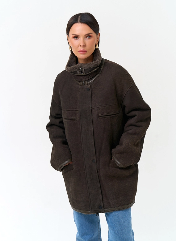 Натуральная дубленка с воротником стойкой фото