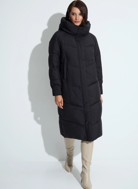 Женский пуховик с капюшоном фото