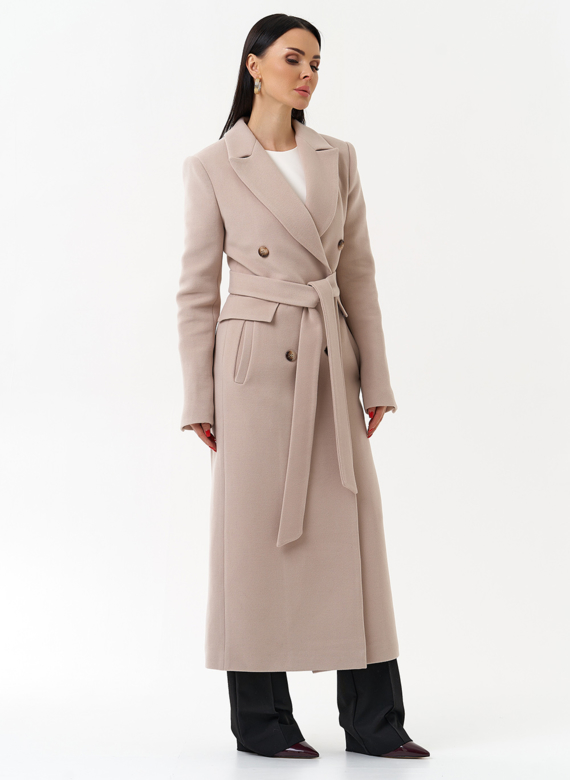 Длинное женское пальто с английским воротником
