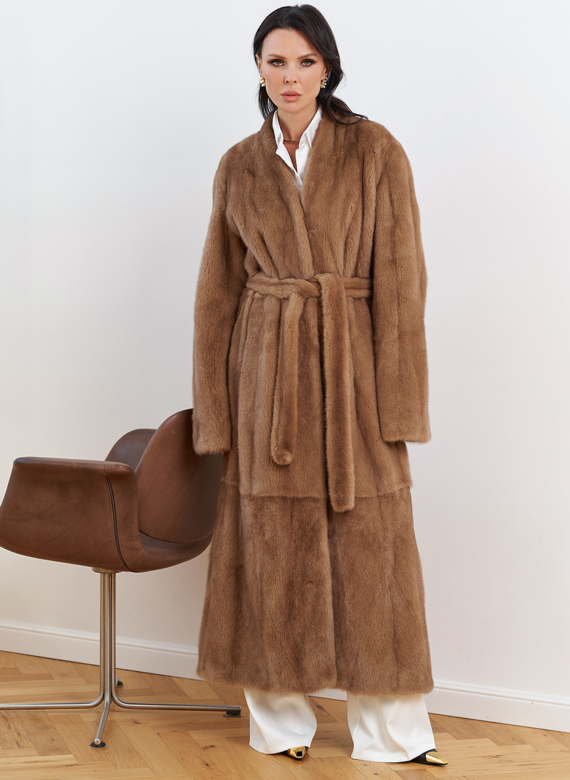 Женская длинная шуба из меха норки