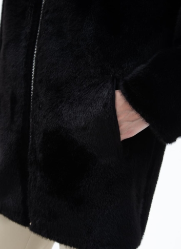 Женская двухсторонняя дубленка из эко кожи с капюшоном