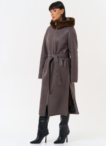 Женская дубленка из эко замши с поясом