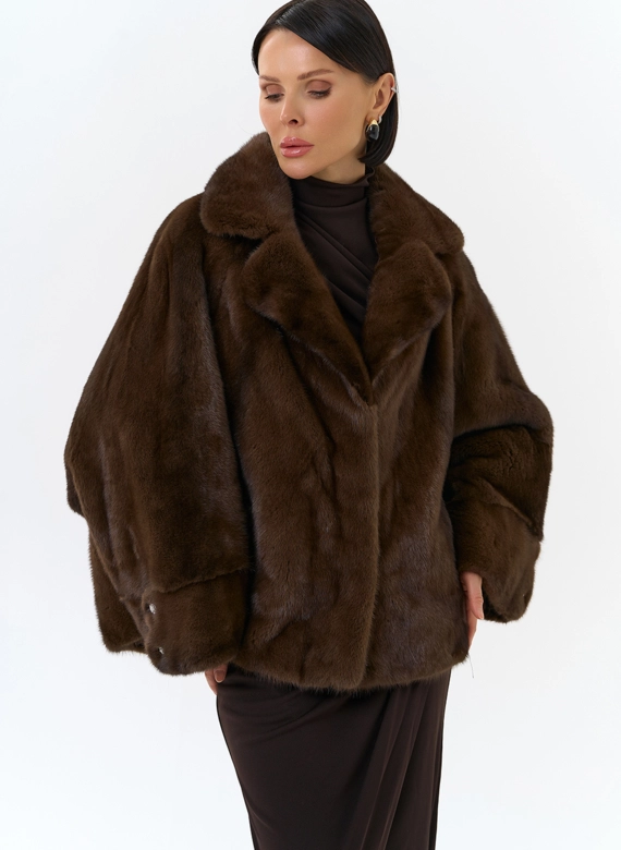Укороченная шуба из меха норки 