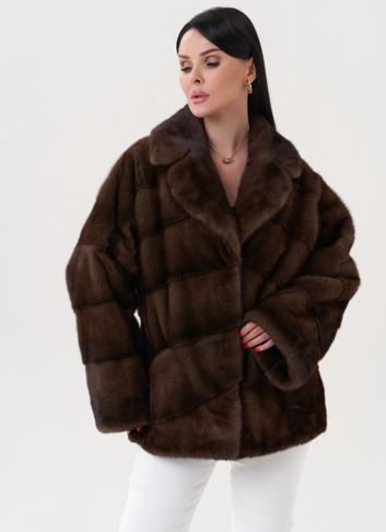 Укороченная шуба из меха норки