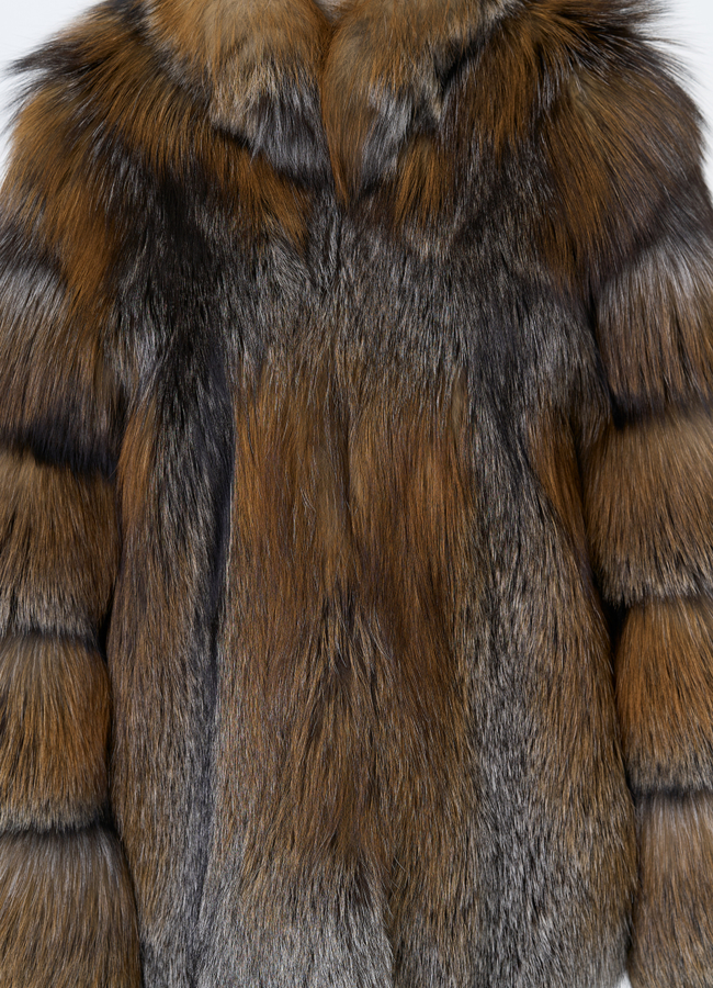 Короткая шуба из лисы модель № 32011 в рассрочку