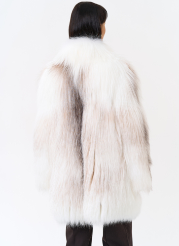 Белая шуба из лисы