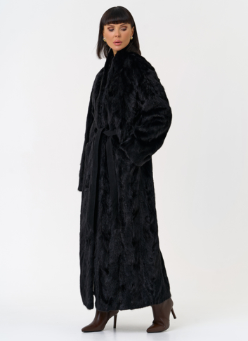 Длинная шуба из меха норки с поясом