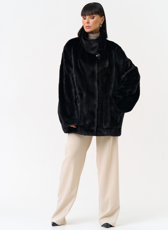 Женская шуба из скандинавской норки с воротником стойкой